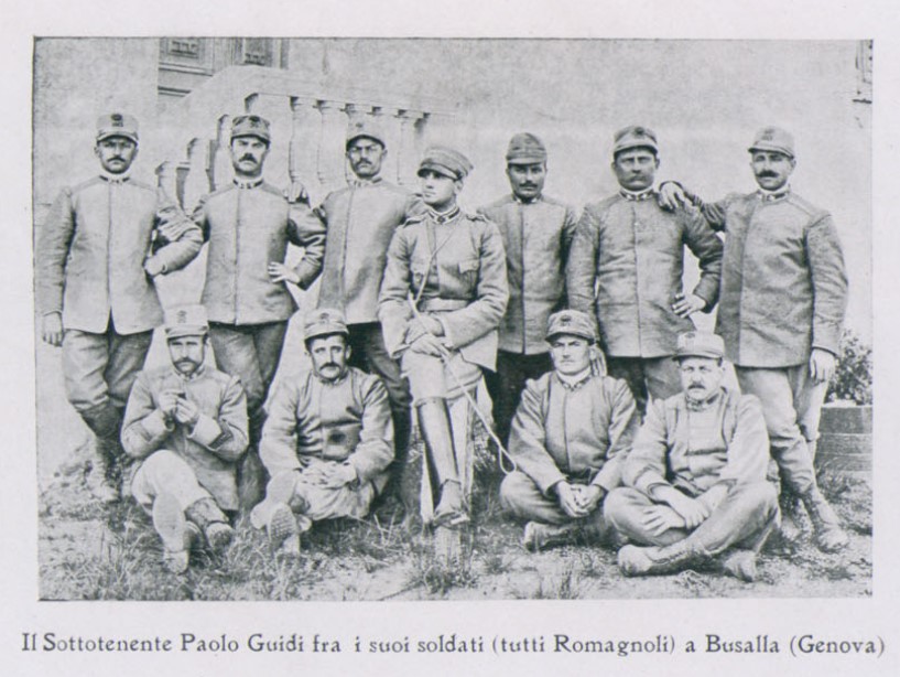 Paolo Guidi fra i suoi soldati
