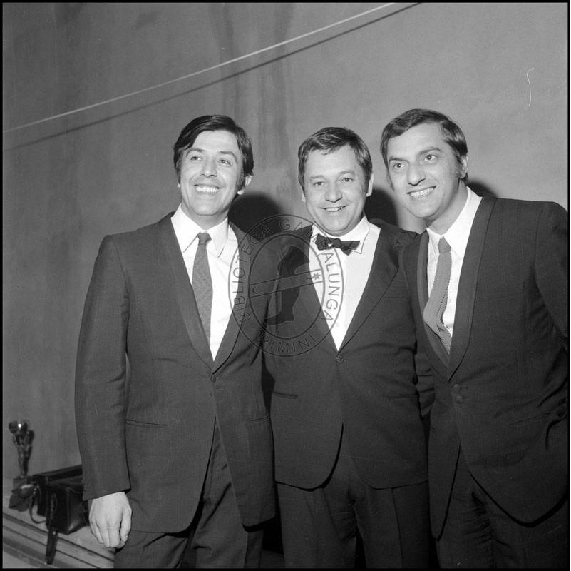 Il presentatore Paolo Villaggio e gli ospiti Ric e Gian - Bellaria 1968