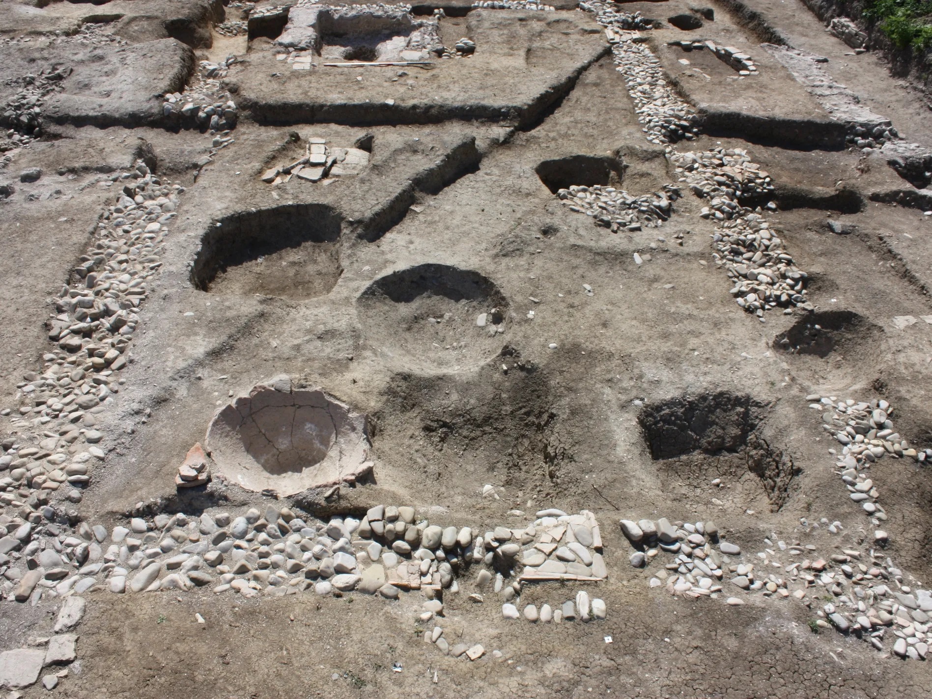cella vinaria della villa romana di Bordonchio (Foto Archivio SABAP)