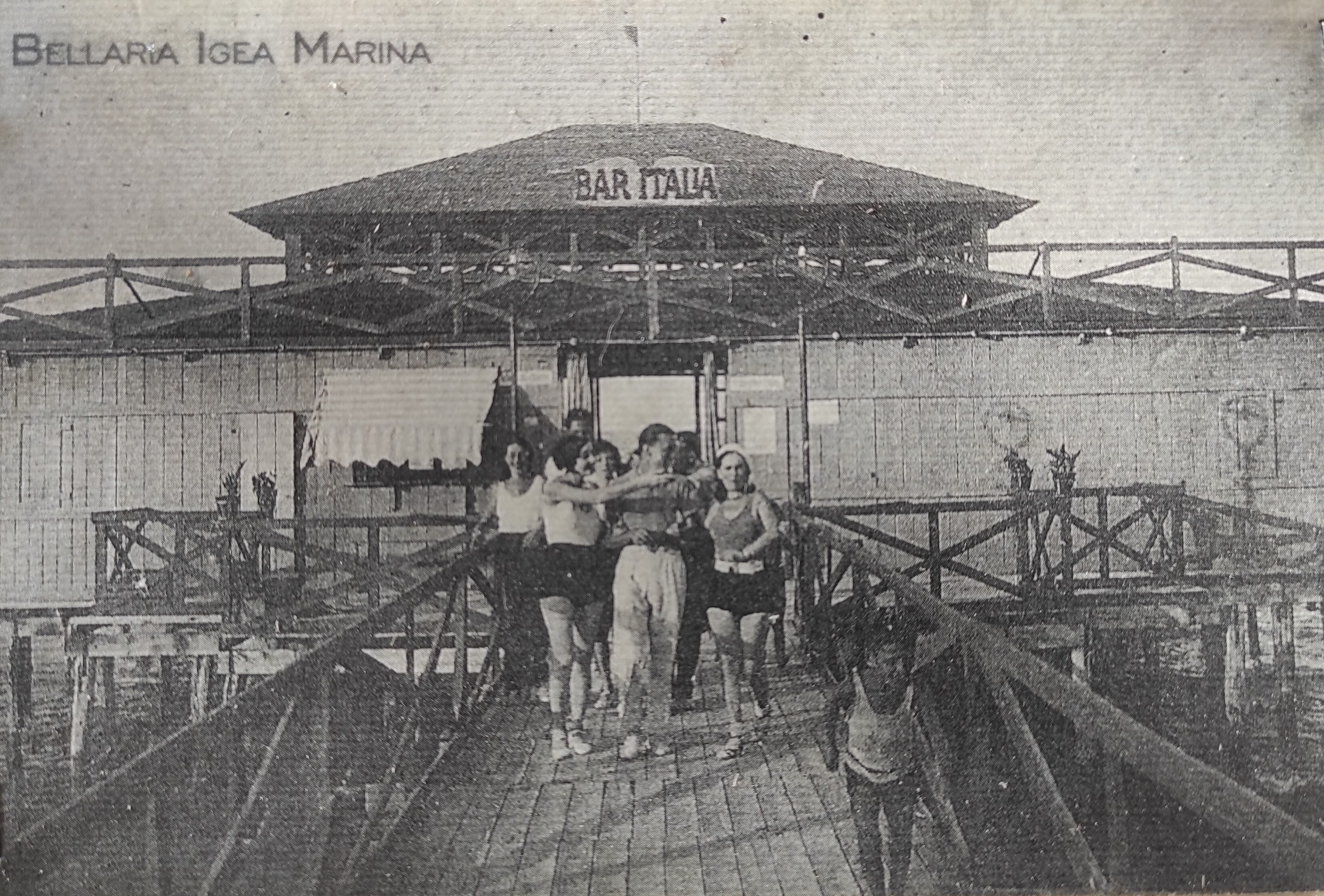 Bellaria (Cagnona) - la piattaforma / bar Italia