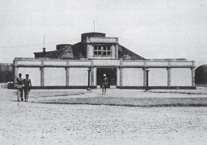Teatro del campo Enklave Rimini-Bellaria