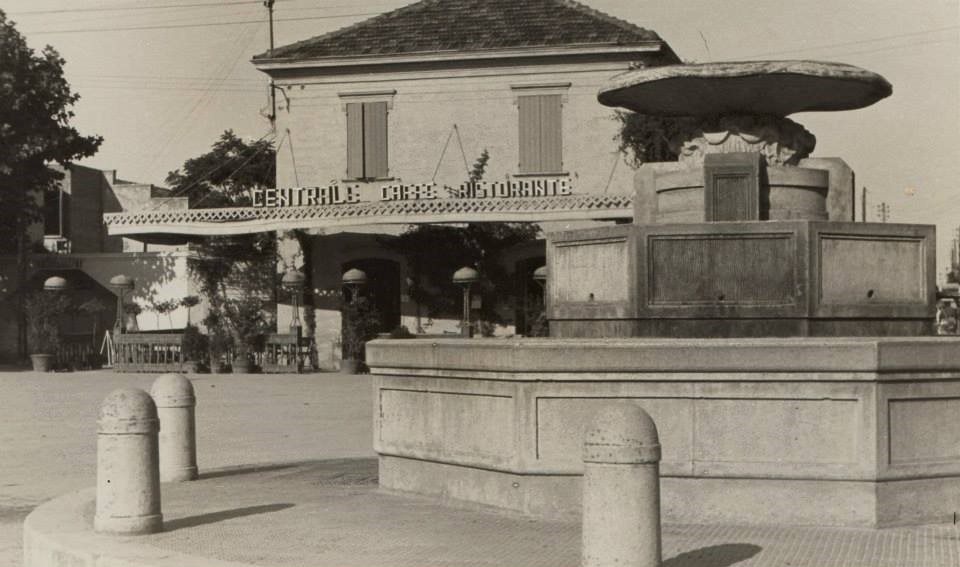 Bellaria, piazza Vittorio Emanuele III con la fontana
